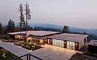 016-newberg-ridge-house-by-giulietti-schouten-weber-architects.jpg
