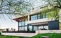 018-sena-house-by-remyarchitects-faces-privileged-river-views.jpg