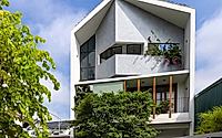 021-dx-house-by-x11-design-studio-features-jewel-inspired-facade.jpg