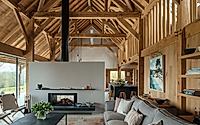 001-downland-barns-celebrates-craftsmanship-with-handmade-details.jpg