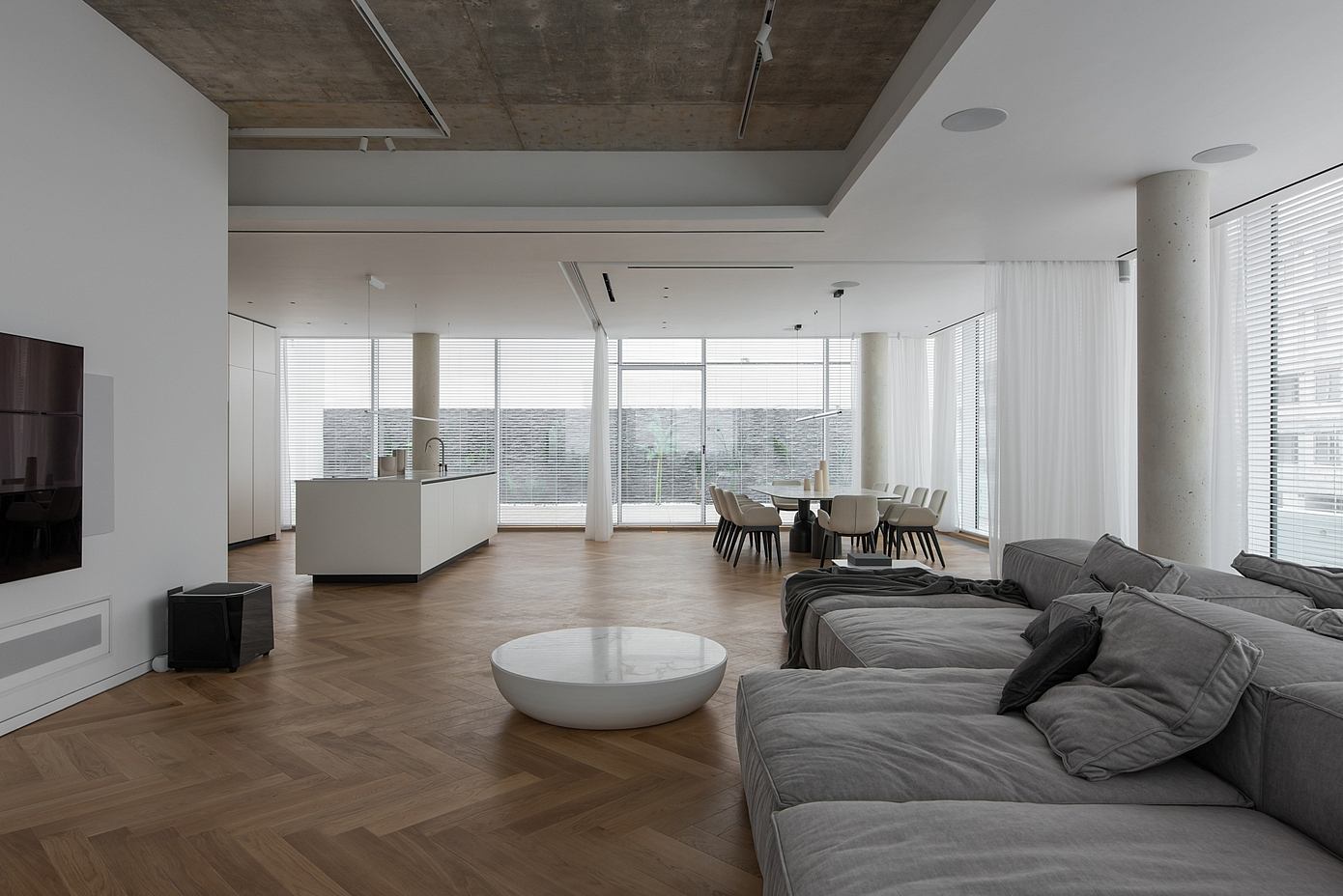 Essence Duplex Penthouse by Hype Project