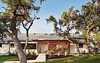 001-reynolds-road-side-angle-side-converts-1970s-rancher-into-eco-home.jpg