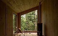 002-aralar-cottage-by-babelstudio-nestled-in-spanish-forest.jpg