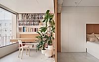 003-house-rm-library-filled-home-by-pulso-estudio.jpg