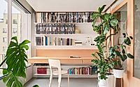 004-house-rm-library-filled-home-by-pulso-estudio.jpg