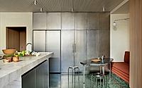 007-0r23-apartment-in-madrid-by-estudio-reciente.jpg