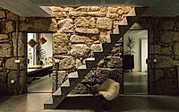 007-casa-e-a-pedra-incorporates-japanese-engawa-concept.jpg