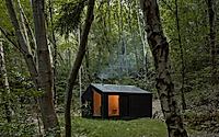 011-aralar-cottage-by-babelstudio-nestled-in-spanish-forest.jpg