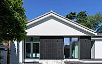 015-garden-retreat-by-david-flynn-architects-extends-blackrock-bungalow.jpg