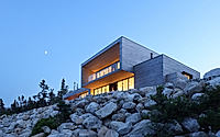 015-rockbound-by-omar-gandhi-architects.jpg