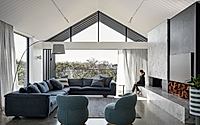 001-blairgowrie-gable-beach-house-offers-sophisticated-coastal-retreat.jpg