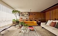 002-p539-showcases-brazilian-modernism-in-sao-paulo-apartment.jpg