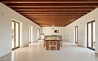 004-casa-en-la-garriga-by-isla-architects.jpg