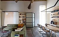 004-sunday-home-by-zzstudio-transforms-historic-turin-apartment.jpg