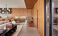 008-p539-showcases-brazilian-modernism-in-sao-paulo-apartment.jpg