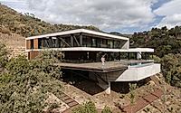 013-villa-el-alcornoque-by-flow-81-architecture.jpg