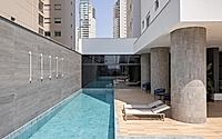 014-hause-building-in-londrina-promotes-contemporary-lifestyle-and-sophistication.jpg
