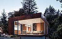014-the-cube-guest-house-by-fuse-architects-immerses-in-redwoods.jpg