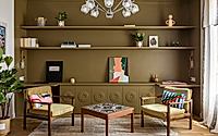 001-merveilleux-apartment-filled-with-vintage-furniture-and-artwork.jpg
