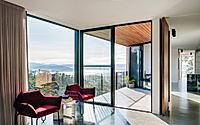 003-eyrie-house-in-tasmania-offers-spectacular-views-and-design.jpg