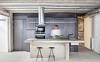 004-la-clara-reimagines-a-barcelona-loft.jpg