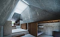008-pyramid-hut-by-igarchitects-is-inspired-by-okinawan-tombs.jpg