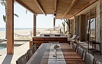 014-casa-suna-holiday-home-in-mexico-features-desert-inspired-patios.jpg