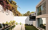 017-restelo-mvs-house-by-joao-tiago-aguiar.jpg