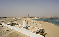 019-white-fortress-by-taep-aap-enveloped-by-thick-walls-in-kuwait.jpg