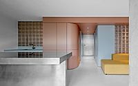 apartment-28-by-akt-studio-reimagines-italian-home-002