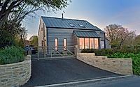 009-new-road-is-a-vernacular-style-house-in-dorset.jpg