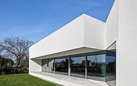 010-ppa-house-in-portugal-by-noarq.jpg