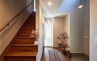 012-kamakura-house-renovation-creates-harmonious-old-new-blend.jpg