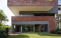 014-residence-91-shows-patterned-brick-facade.jpg