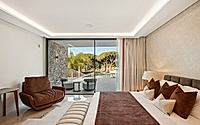 016-s-lorenzo-private-villa-embodies-luxury-living-with-bold-aesthetics.jpg