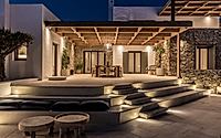 013-kyanos-villa-is-a-breathtaking-ode-to-modern-architecture-in-mykonos.jpg
