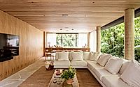 001-campo-verde-house-creates-a-tropical-oasis-for-family-in-sao-paulo.jpg