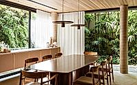007-campo-verde-house-creates-a-tropical-oasis-for-family-in-sao-paulo.jpg