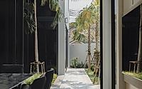 008-chok-chai-4-house-is-a-family-oriented-inside-view-design-house-in-bangkok.jpg