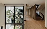 011-chok-chai-4-house-is-a-family-oriented-inside-view-design-house-in-bangkok.jpg