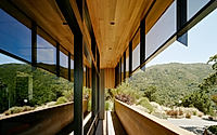 011-silicon-valley-house-by-mark-english-architects.jpg