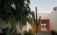 013-casa-ananda-embraces-tropical-modernism.jpg