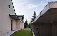 015-family-house-krenovice-by-ika-architekti.jpg