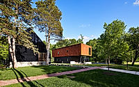 001-436-indiana-street-house-is-a-charming-sustainable-modern-refuge-in-kansas.jpg