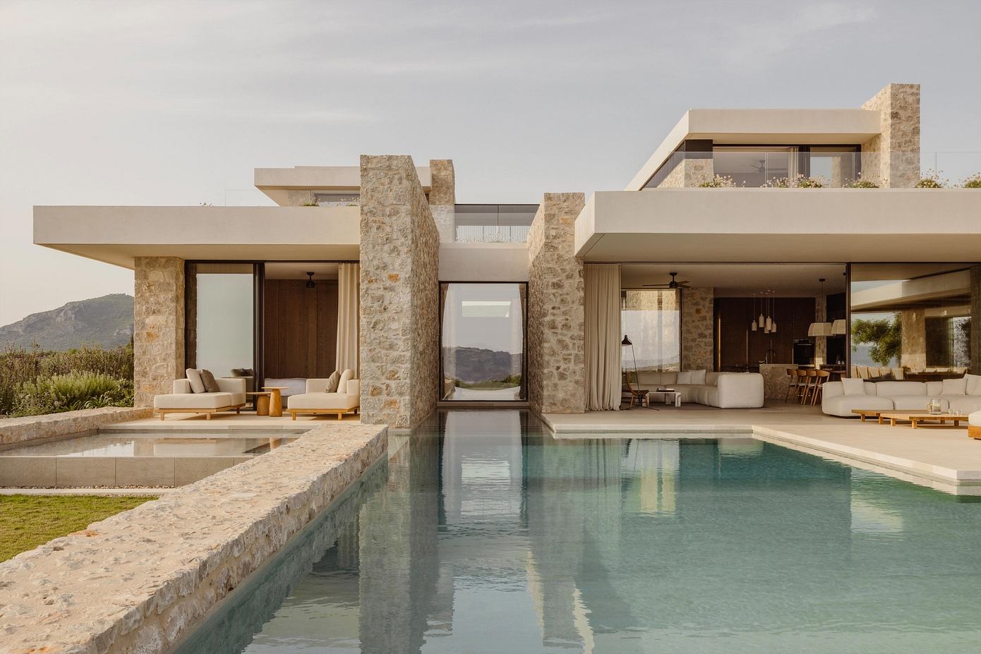 001-southwand-house-nestles-