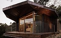 009-wood-house-by-mjarc-architects.jpg