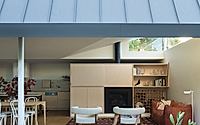 012-house-for-bees-by-downie-north-architects.jpg