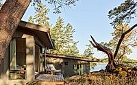 011-rock-bluff-house-by-laura-killam-architecture.jpg