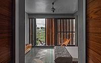 011-screen-house-by-kamat-rozario-architecture.jpg