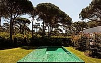 021-pinewood-villa-by-joao-tiago-aguiar.jpg